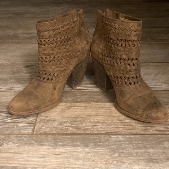 Fergie western style booties - Picture 3 of 8